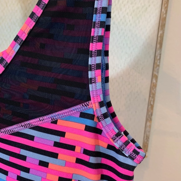 IVIVVA Kids top. Kids size 14. - Picture 12 of 14